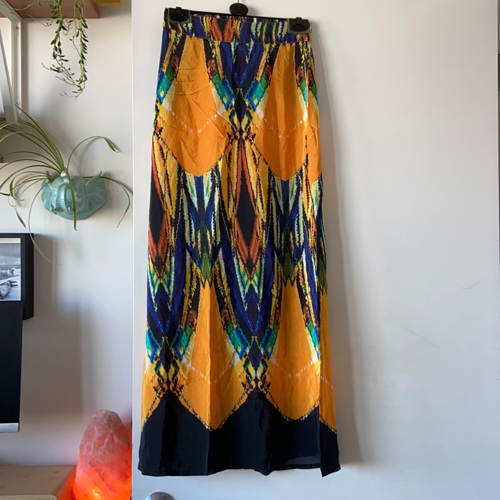 Beautiful ViX Paula Hermanny Beach/Pool skirt